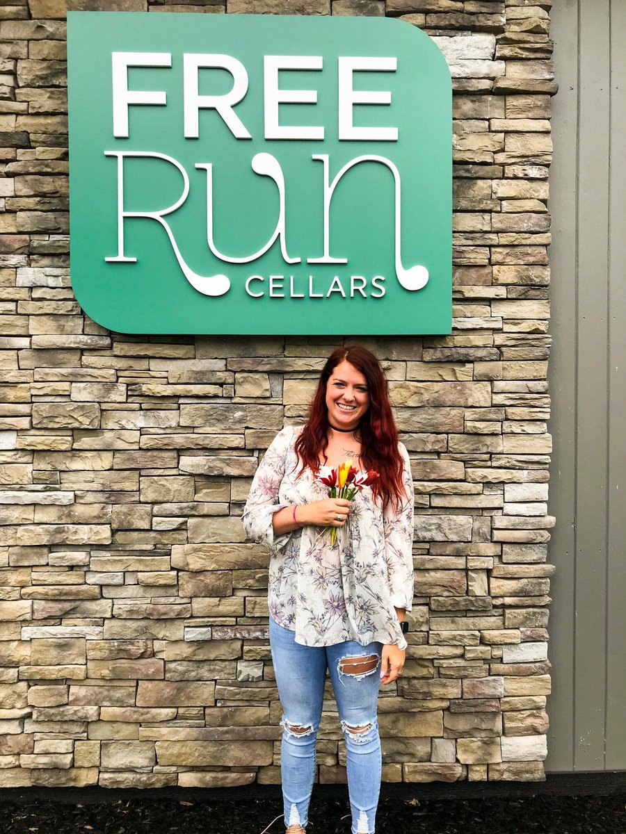 FreeRunCellars's tweet photo. Allison was lucky enough to get an entire bouquet of flowers made from fresh veggies! Who else has received one of Chef Don's fun creations? #foodie #foodpairings #pairings #winery #winelovers #wineandfood #wine #flowers https://t.co/8lHE7DPq9N
