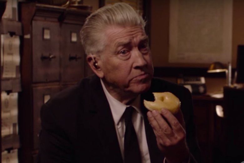IndieWire's tweet photo. #TwinPeaks might have been Peak TV last year, but David Lynch has some different guilty pleasures to tune into: "I watch some crime shows and I watch Velocity channel. I love to watch people build and customize cars.” https://t.co/OxjvCywh1I https://t.co/8vBIhTFthJ