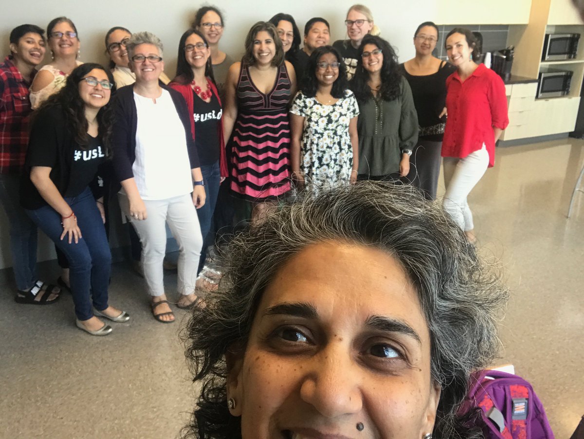 APPRecovery's tweet image. We can't forget @gbaezaventura's workshop selfie! #usldh #digitalhumanities #pocoDH