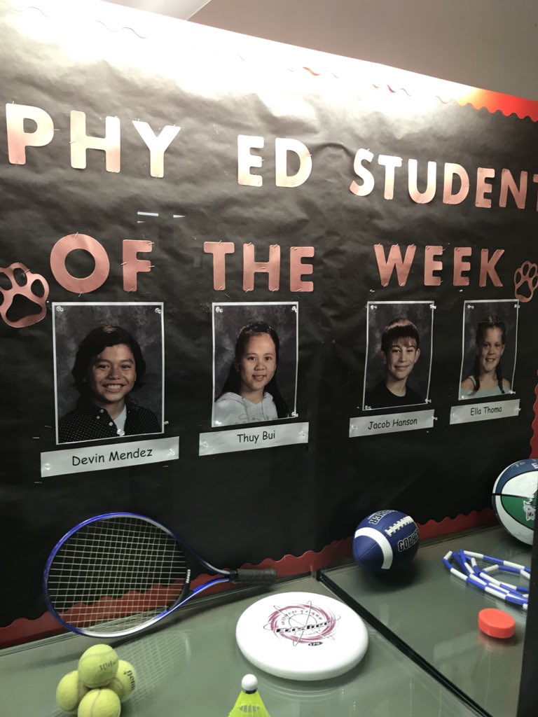 Pearson6thGrade's tweet photo. Phy Ed students of the week! https://t.co/sy3lYJ8sBm