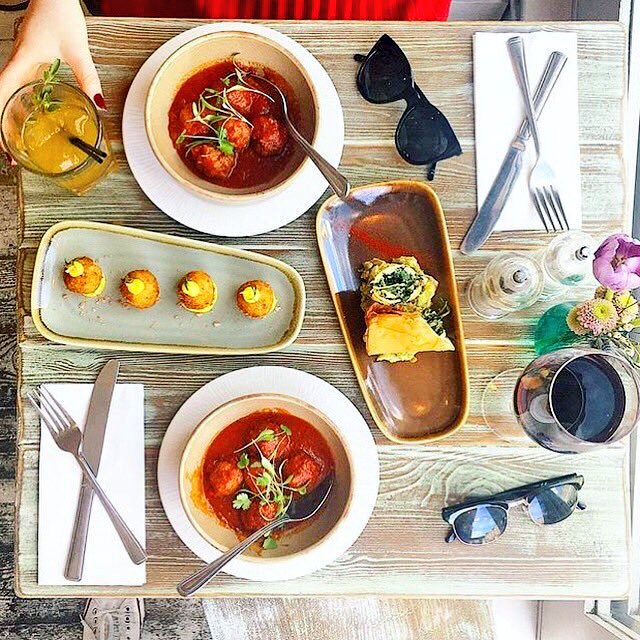 Looking for good #tapas in #Islington ? Check out La Farola ☝🏻.   #Spanish #Recomended #Recomendado #delicious #MondayFunday