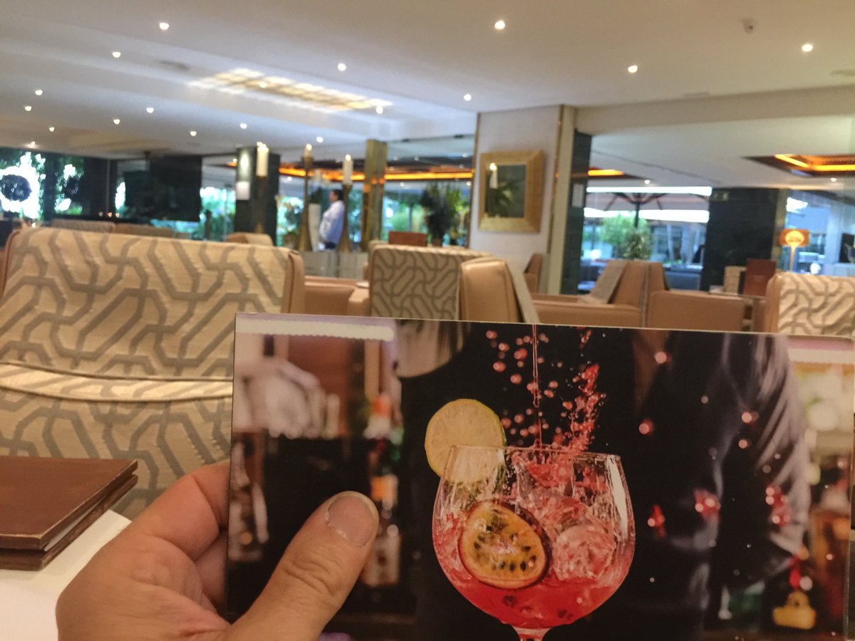 chefbluefr's tweet photo. #Michelin #marbellaallstars2018 @GranMeliaHotels #chefblue@chef blue #restaurantes #Biarritz @VinsGastronomie @ArtsGastronomie https://t.co/AZfPsei7xK