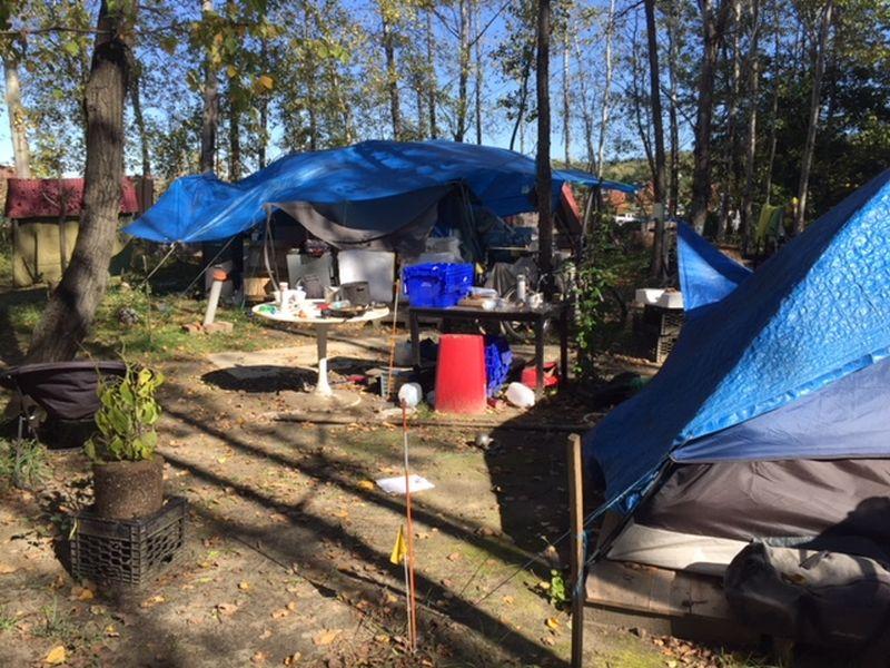 Last Fall, Burlington Announced Plans To Address Homelessness. What Happened? dlvr.it/QTcd7x https://t.co/l00hOdl594