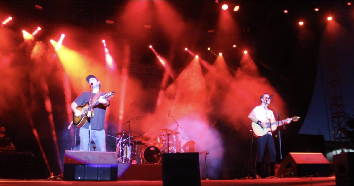 LUMINICAGDL's tweet image. @PhilipsVariLite @dtslighting @Martin_Global @MALighting @CuliacanSoy #VL3000 #nicknrg1201 #mac101 #k1haze