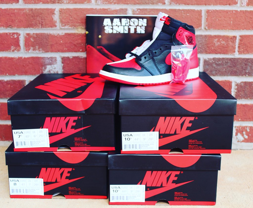 Kedric_Hayes's tweet image. 3 sizes left 🗣 get at me with the best offer. #jordan1 #homagetohome