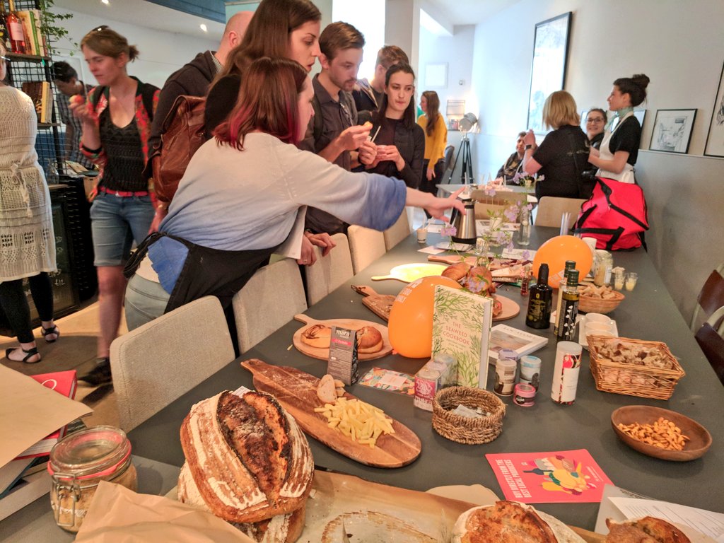 LeithFA's tweet photo. Busy @foodassembly tasting event tonight at our host @quaycommons. Lots of good producer tasters and talks. #Edinburgh #Leith #AyeToLocal https://t.co/5wco0gcsSR