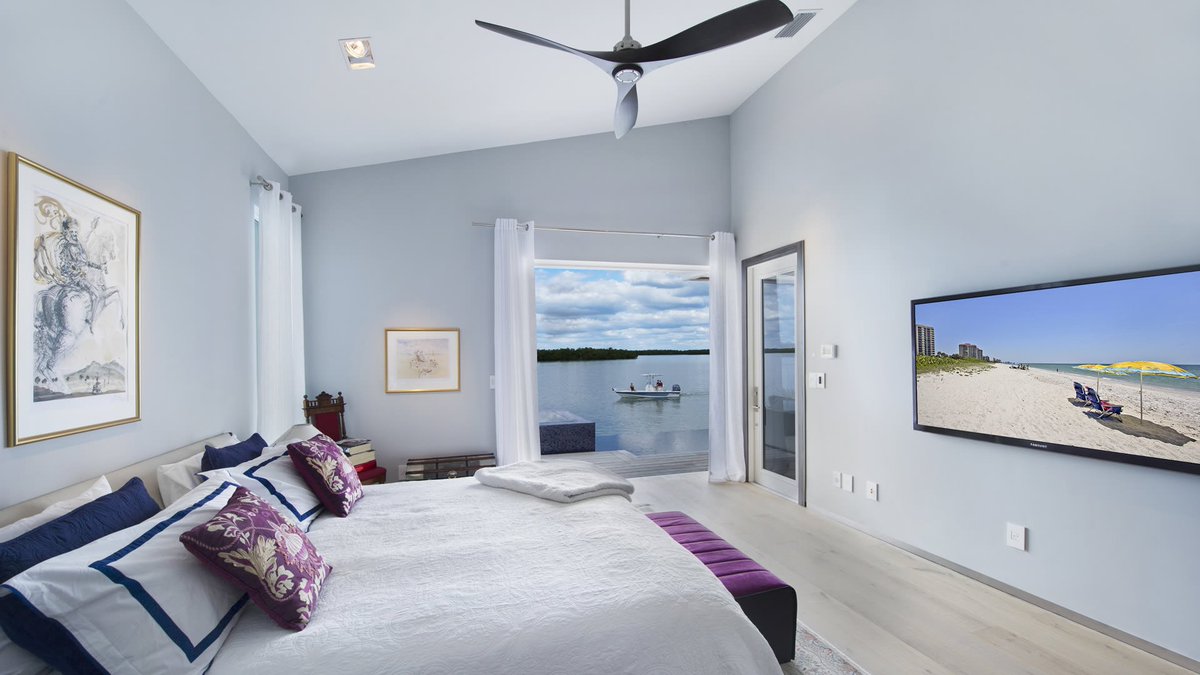 GulfstreamHomes's tweet photo. Look at this bedroom with a view! Tag someone that would love to wake up to this every morning. To see more photos of this custom Isle of Capri home click the link: https://t.co/5lZHwsLB1U. 

#custom #gulfstreamhomes #SWFLcustombuilders #isleofcapri #roomwithaview #interiordesign https://t.co/72RvleKDuh