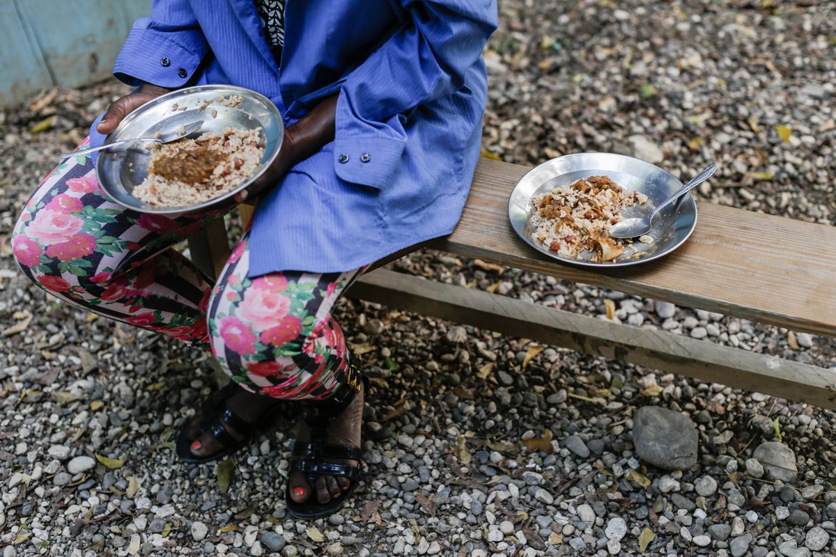 REBUILDglobally's tweet photo. Providing homecooked and nutritious (and delicious!) meals to our job training participants is just one way we eliminate barriers to success. #REBUILDglobally #ThisIsDignity https://t.co/23DDxwfXfK