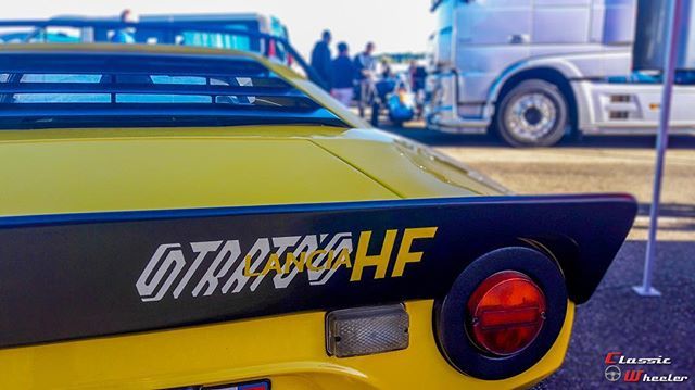ClassicWheeler's tweet photo. Lancia Stratos HF, une légende... #lancia #lanciastratos #lancialovers #lanciavintage #youngtimer #carphotography #voitureancienne #voituredecollection #carphotoshoot #carphoto #drivetastefully #vintagecar #vintagecars #carstagram #carvideo #carvideos #c… https://t.co/Cg2RDrGkhn https://t.co/TPyd45l92e