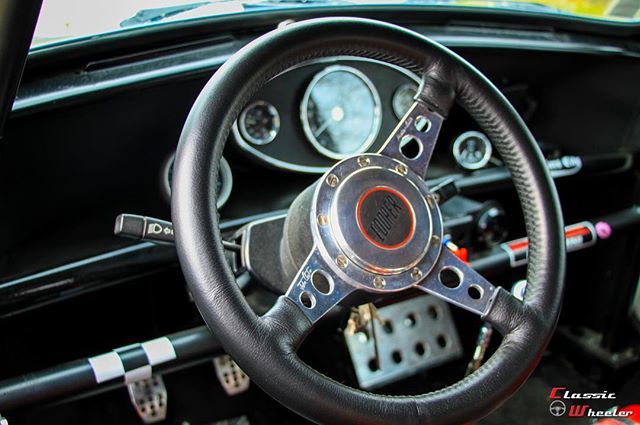ClassicWheeler's tweet photo. Vintage Racing Mini

My film on racing mini, the full video on my YouTube channel.

#mini #austinmini #minicooper #morris #morriscooper #minivintage #minilover #minicoopers #oldtimer #youngtimer #carphotography #voitureancienne #voituredecollection #carp… https://t.co/eLLAQCWmTR https://t.co/cWl8HcXcMu