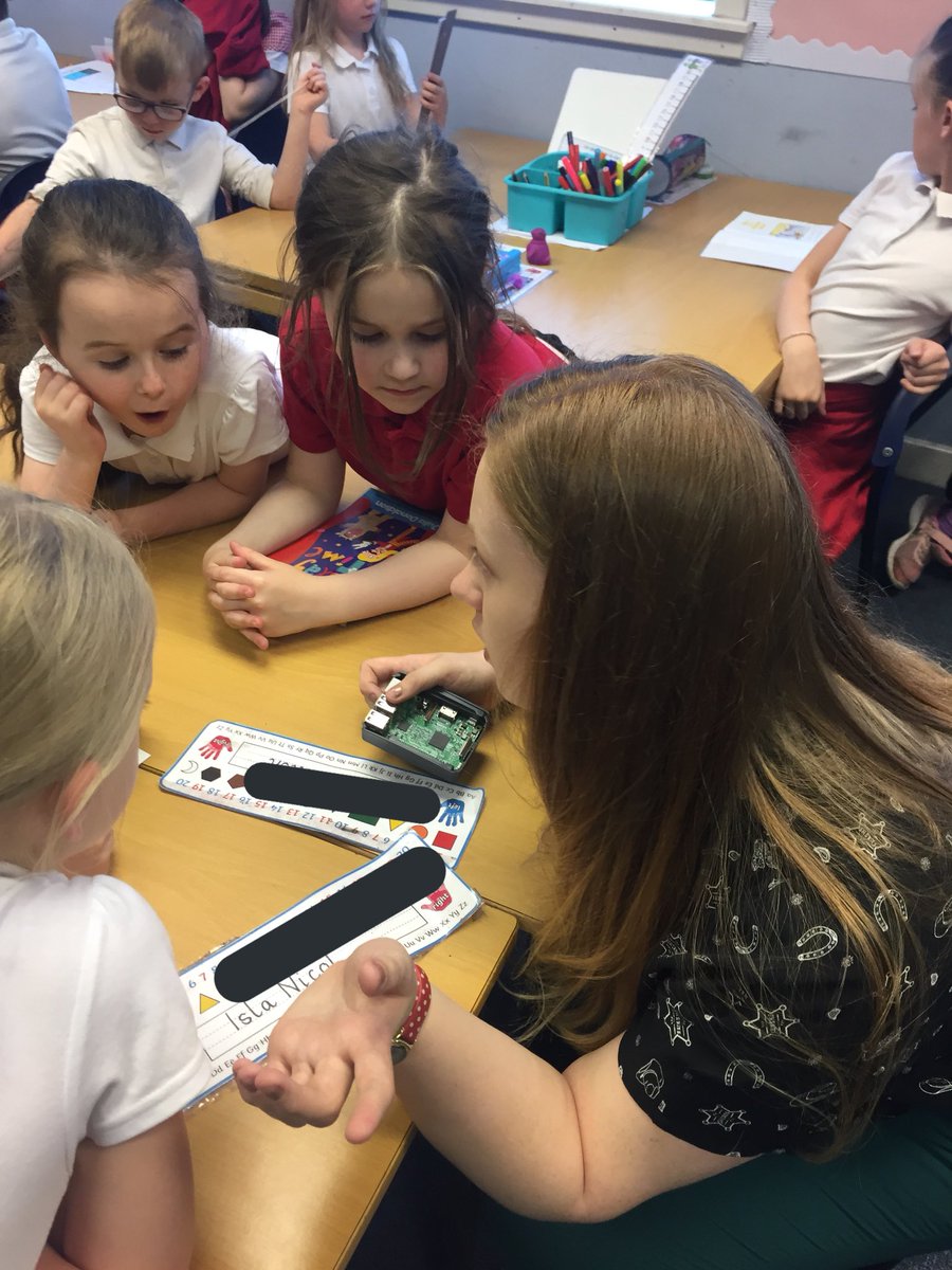 MissMostyn's tweet photo. P3 were learning about the functions of a raspberry pi.  #BPSSTEM #EmmaWeb_STEM https://t.co/HYJew6cYWf