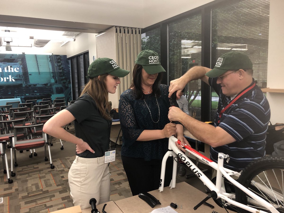 aellislegal's tweet photo. Build-a-Bike time at #CEO1Month Boot Camp https://t.co/gZeyh4xmAo