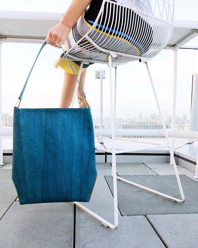 aitch_aitch_'s tweet photo. Refreshing Perspectives | Accessorize with elegance #WorldofHH https://t.co/LDeEjExuaI