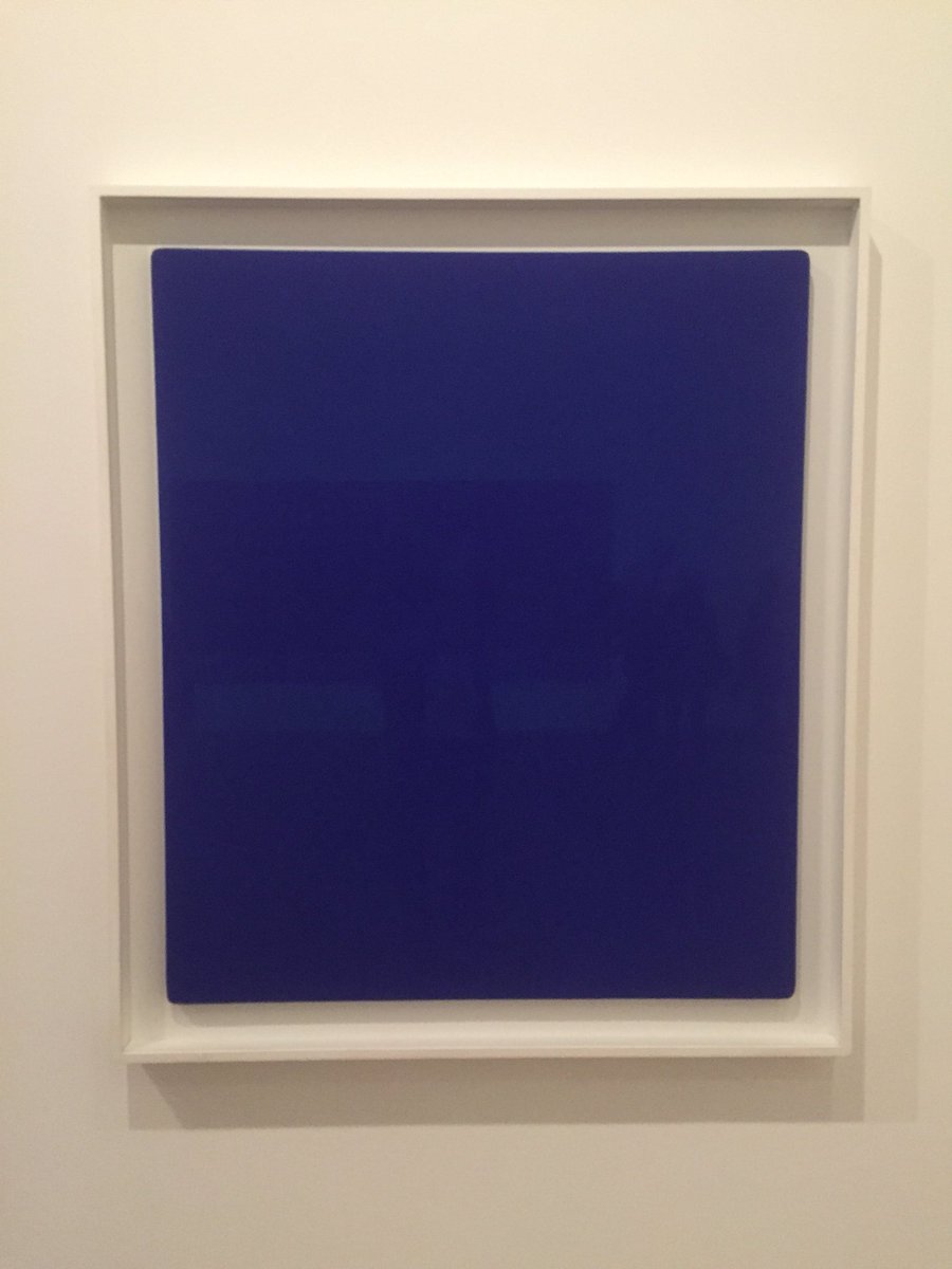 StewartGardiner's tweet photo. IKB 79 by Yves Klein (1959). Tate Modern. #InternationalBlue @Manics https://t.co/YaEoPKGpjp