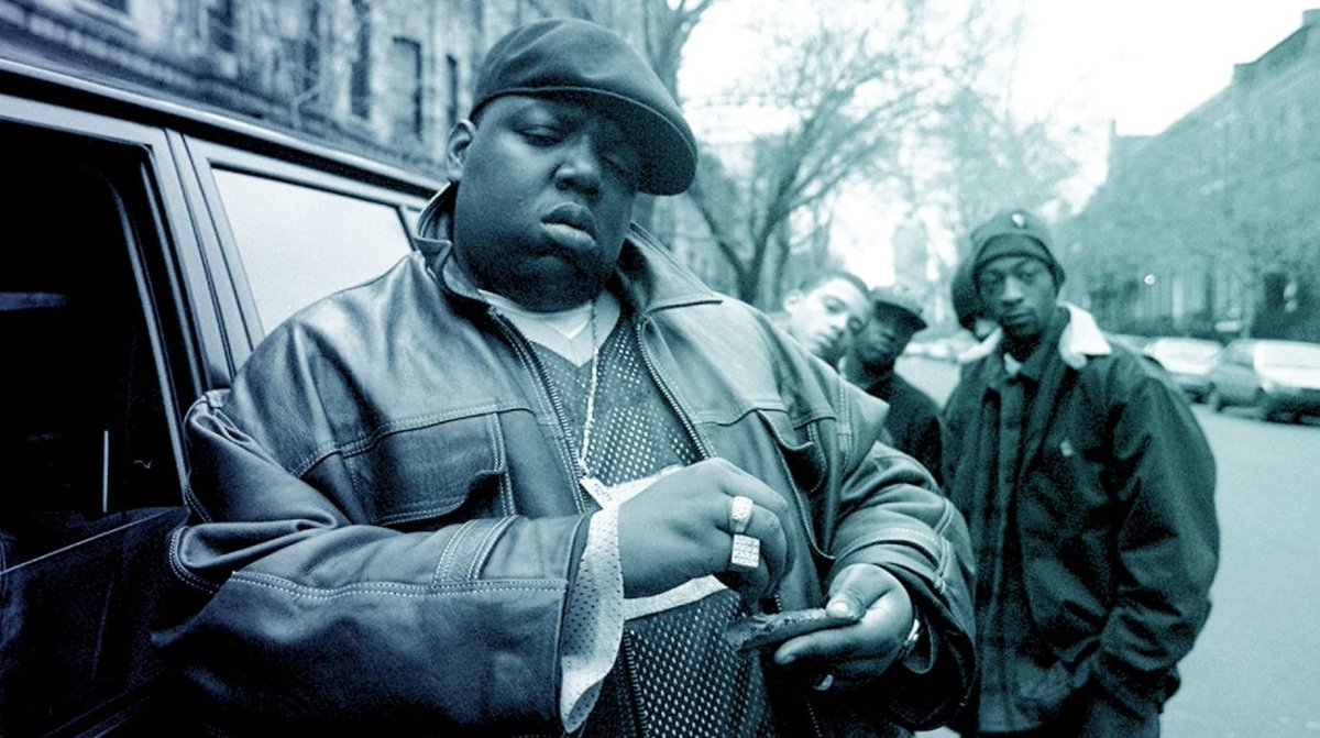 MWCStudios's tweet photo. Happy Birthday, #BiggieSmalls https://t.co/UszrUSj6Ec
