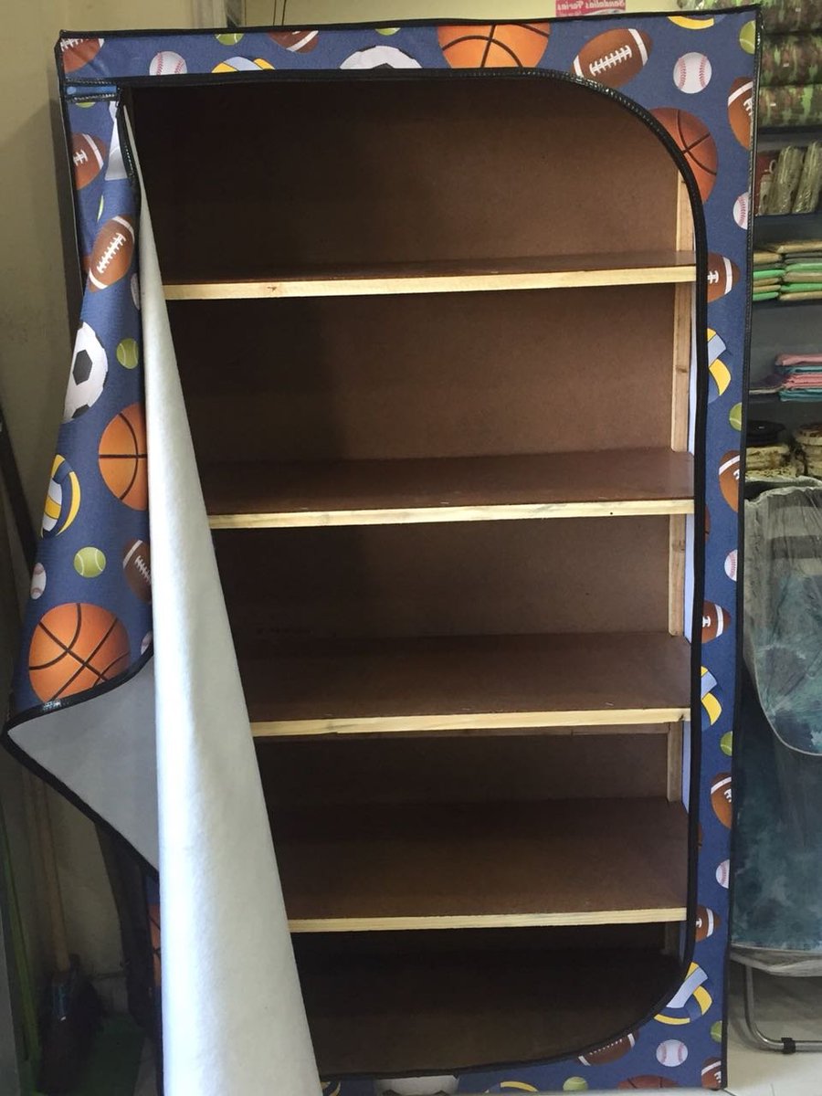 MaxLarUtilidade's tweet photo. Sapateira grande, tipo armário, com 5 prateleiras, medindo 170cm x 94cm. Preço promocional: R$ 199,90. Oferta válida enquanto durar nosso estoque. Foto meramente ilustrativa. https://t.co/g1sB5vexe3