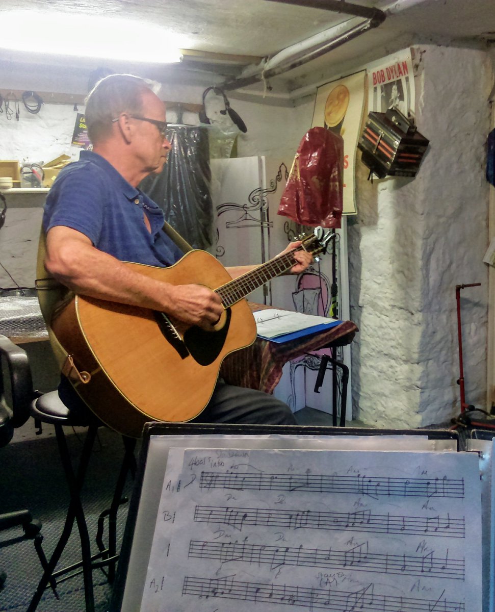 IvoriesStrings1's tweet photo. It's the start of a rather busy & exciting #musical fortnight!
Todays view from behind @The_Moonbeams #viola "section" (!!) Very excited to be practising for Saturdays #Albumlaunch of #ThisLand & #Filmpremiere of #StreamsofWonder @vichallsettle #SongsFromTheDales #Daleslife https://t.co/teK2MKQTw6
