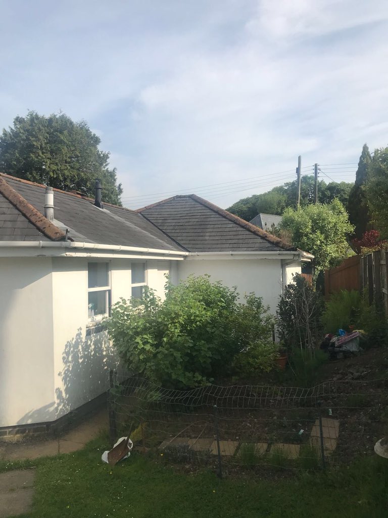 SouthernDex's tweet photo. We started work on this lovely property in sunny #Crapstone today. Some timber repairs to fascias and soffits, then complete external redecoration using #Dulux products. Should keep the boys busy for a few weeks! Scaffold by @PaullDan at Advanced Scaffolding again. https://t.co/CKAz5hZ86I