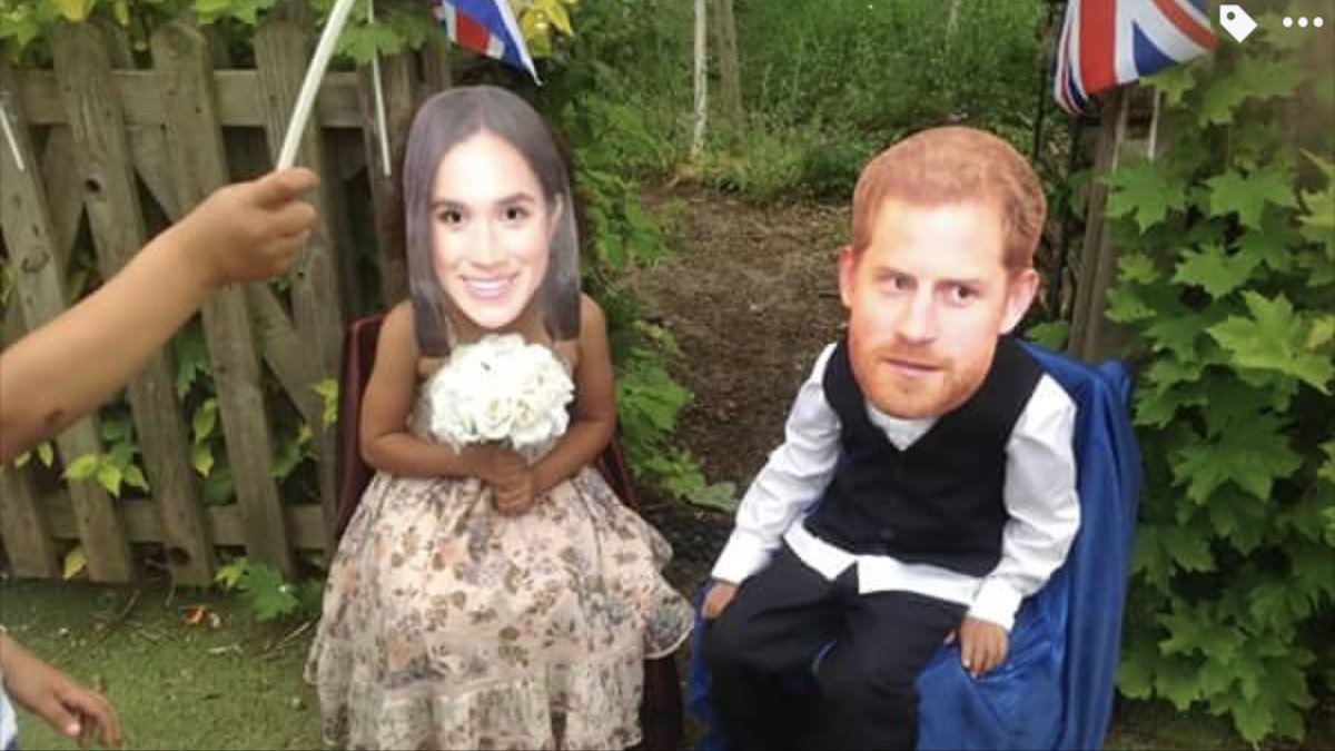 ChurchfieldSch's tweet photo. EYFS had a fantastic royal wedding celebration today. The happy couple even popped in to say hello 👋🏼 https://t.co/lNc6JITizr