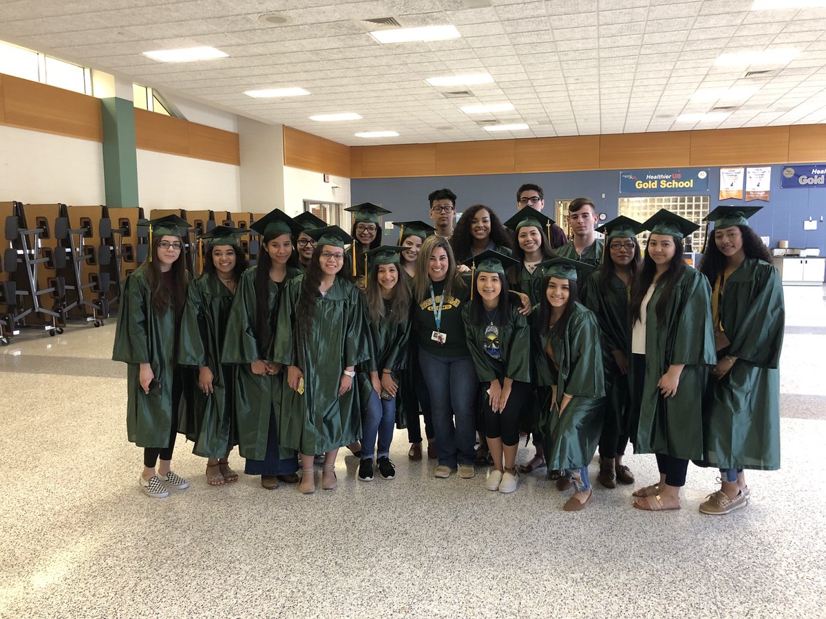 mrsla77's tweet photo. Talk about a Full Circle moment...ten years ago I became a teacher to an amazing group of kids &amp; today those students are getting ready to graduate. From @McDougleKISD 🦁s to @KleinForest 🦅s. So proud of them. @KleinISD https://t.co/yNvyDQcv9b