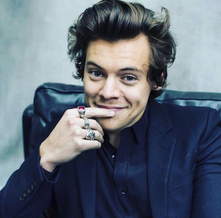📸| Harry photographed by Lorenzo Agius.