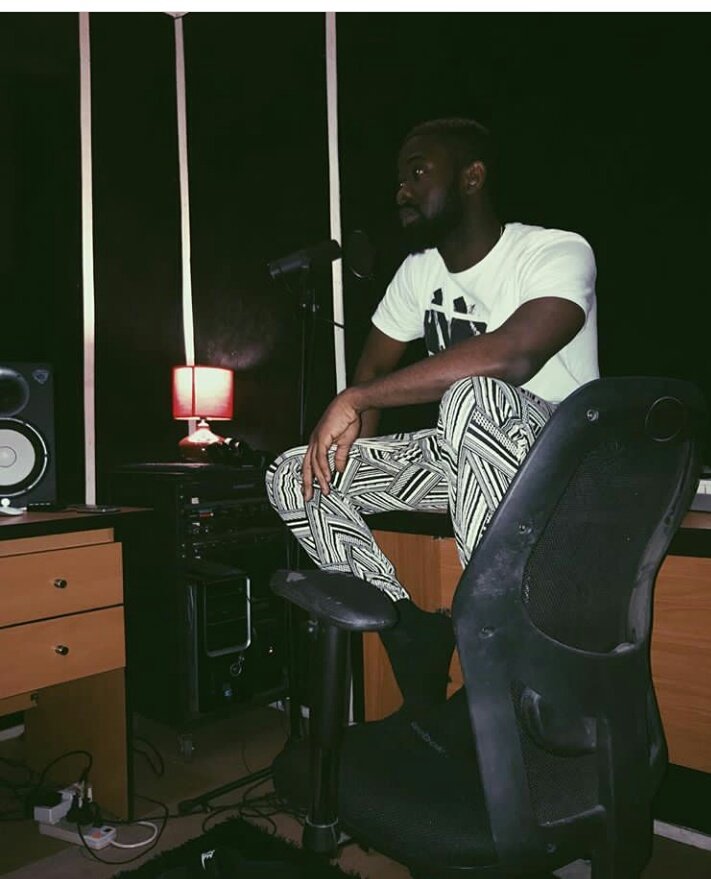 healingroots0's tweet photo. #5thAFRIMA2018 #BestBeatMaker I nominate @beatsbysarz @AFRIMAWARDS 😍 https://t.co/znU2SRM8WB