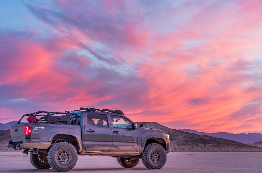 wolverinetoyota's tweet photo. Mondays aren't so bad. 🙏🌅

📸: @alex.busta https://t.co/715I7FYzJ0