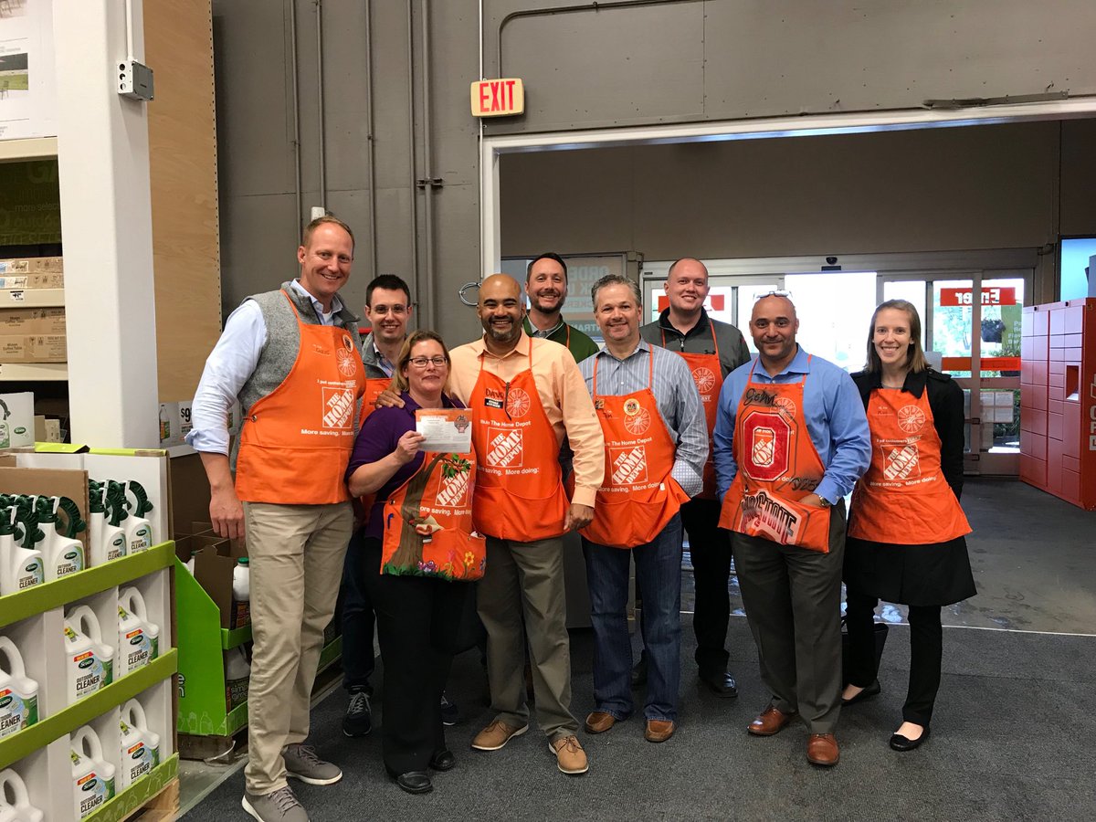 Recognizing an awesome Associate in Elk Grove, IL today!!!