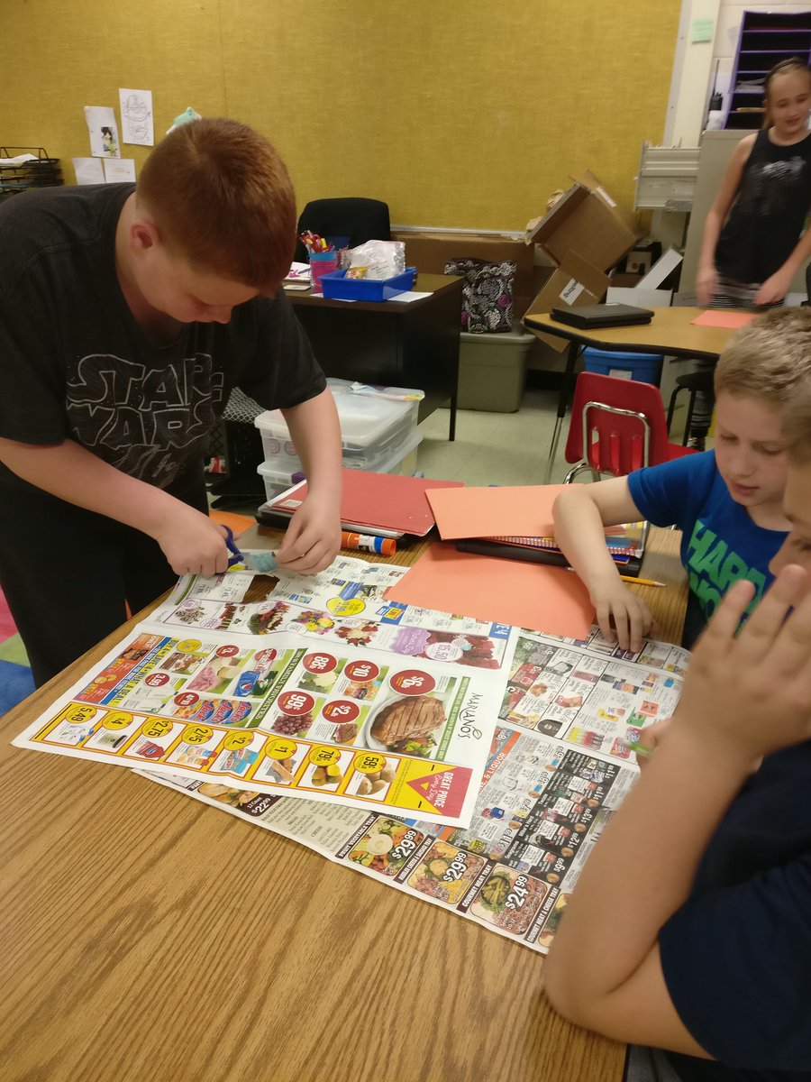 Scaramella_edu's tweet photo. Today we looked local at grocery store ads to try and budget meals for a day. We determined the cost by using our multiplying and dividing decimals skills #realitycheck #ORmustangs https://t.co/4TB85qMt2G