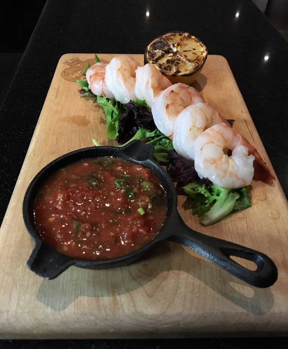 vivoristorante's tweet image. It’s always a great time for @SkipTheDishesCA &amp;amp; now @vivoristorante with FREE DELIVERY for orders over $20.00, or call us for pickup takeout 780-756-7710. #yegfood #yegeats #yegdelivery #yegwest #greatitalianfood #caprese