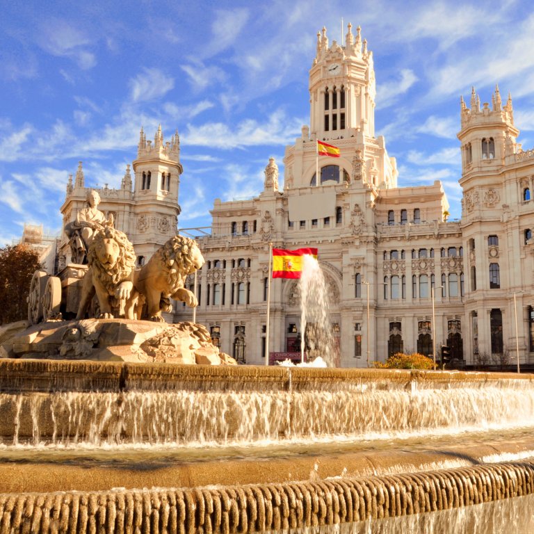 BitcoinNews's tweet photo. Spanish Regulator Open to Approving Funds Investing Directly in Cryptocurrencies https://t.co/rBHgwR2UNp #Bitcoin https://t.co/mhr9b05d1c
