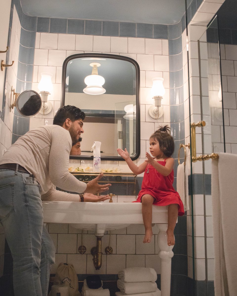 daddystylediary's tweet image. Febreze ONE helps our family stay in a #ONEStateOfMind with the soothing and calming aromas of Bamboo, Mandarin and Orchid. This fabric and air mist eliminates odors without the use of aerosols, dyes, or heavy perfumes filling the air around you.  #ad @Febreze_Fresh