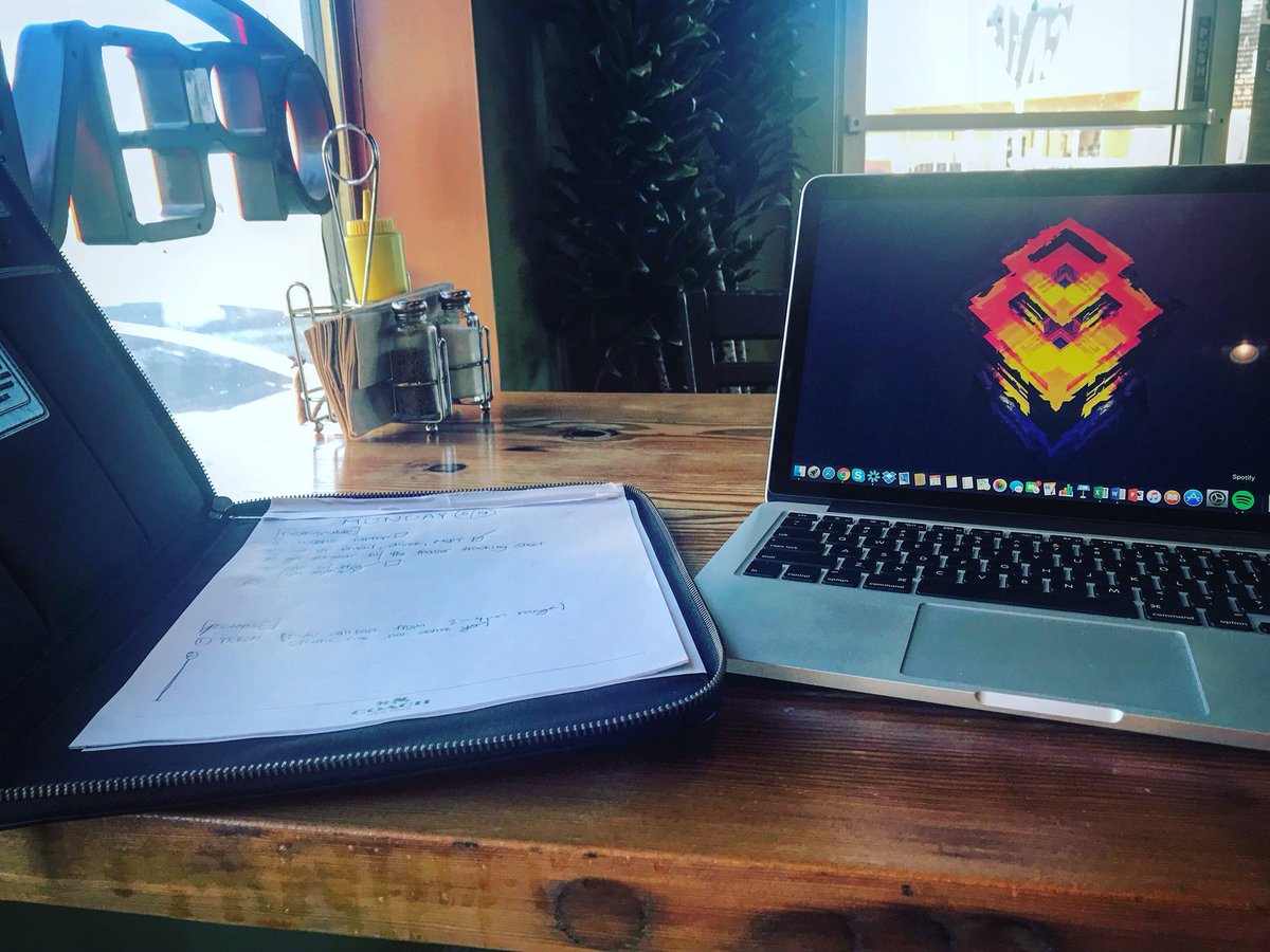 coopdub's tweet photo. Day 1 at @dezignable in the books, look out for me changing up the property design industry. I’ll make your house look like @Drake about to move in... https://t.co/yxuQlBRz3L