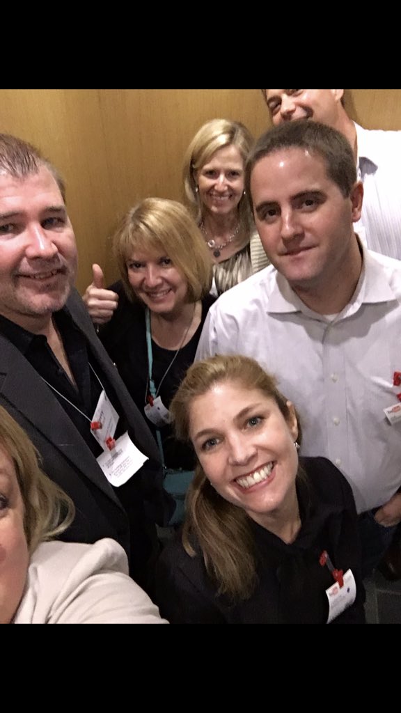 stephanieslagle's tweet photo. We go up &amp; down... with Terry! #selfieswithterry #lmaim https://t.co/BLbqjFSrlh