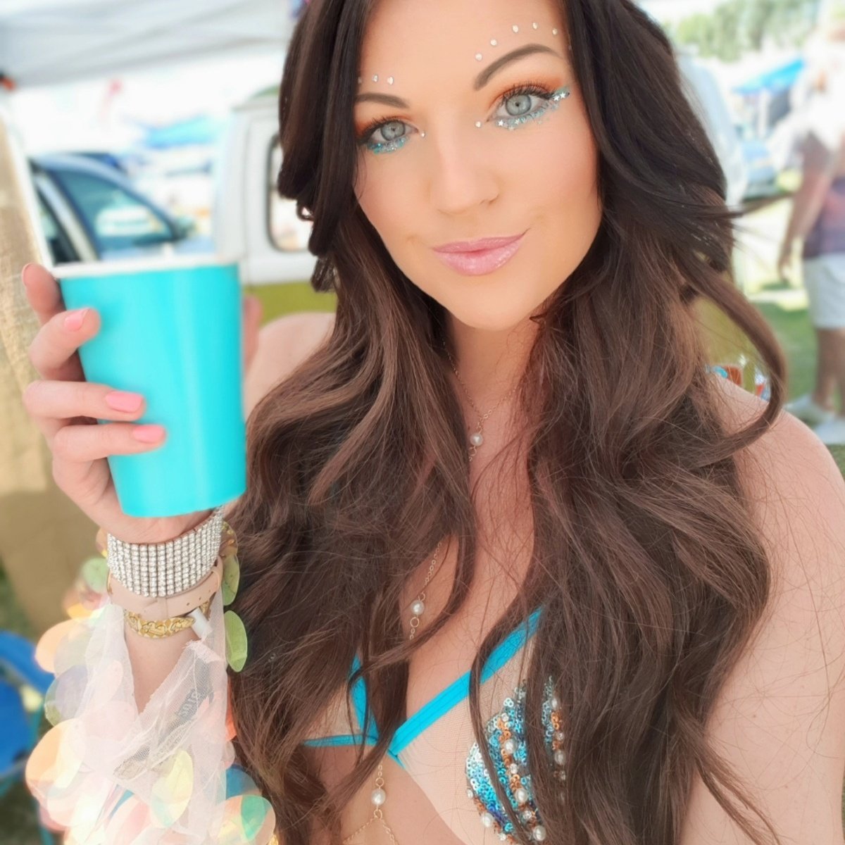 SnapbackKelly's tweet image. #NewProfilePic