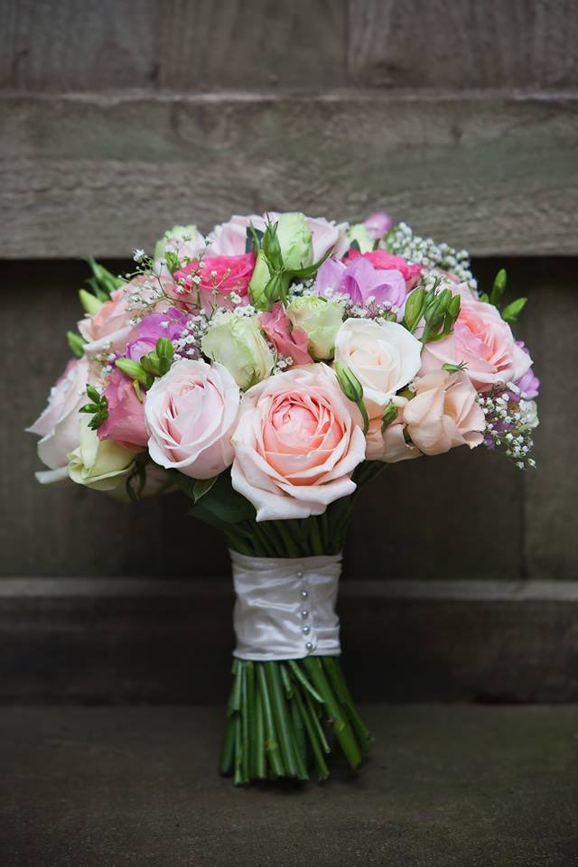 theflower_co's tweet photo. #flowers for all occasions #birthdays #Anniversary #retirement #newbaby #nantwich #cheshire #crewe #chuckle https://t.co/XhyA7wqANu