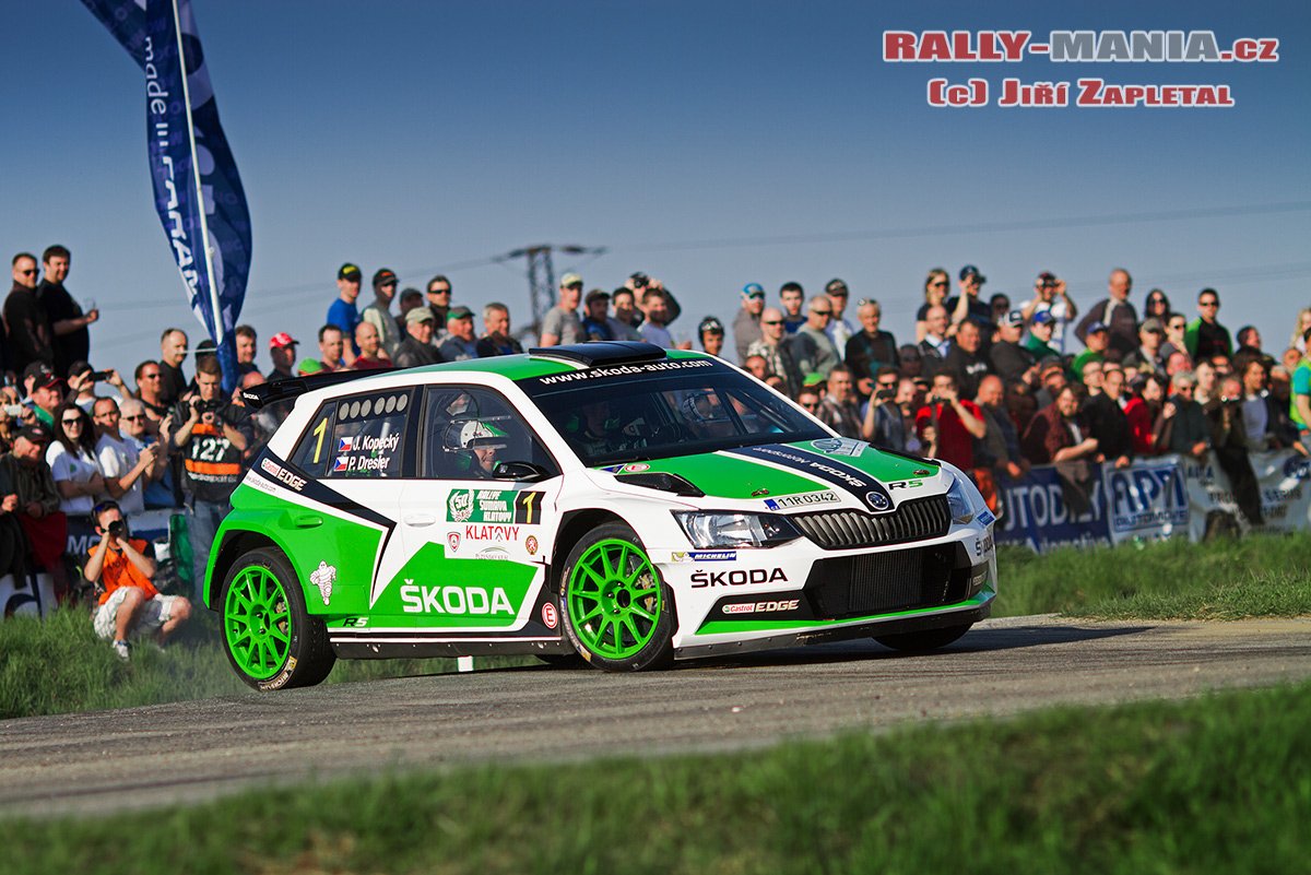 OpensTightens's tweet image. #WRC @MotorsportSkoda's @skodafabiar5 in numbers:
· 200 cars delivered
· 30 different countries
· 414 victories 
· 14 National Championships 
· 1,620 cm3 of displacement 
· 205Kw / 275 Bhp
· 32mm dia. restrictor
· 2,000Km between engine revisions...
#TestCar #1st #Last #Victory