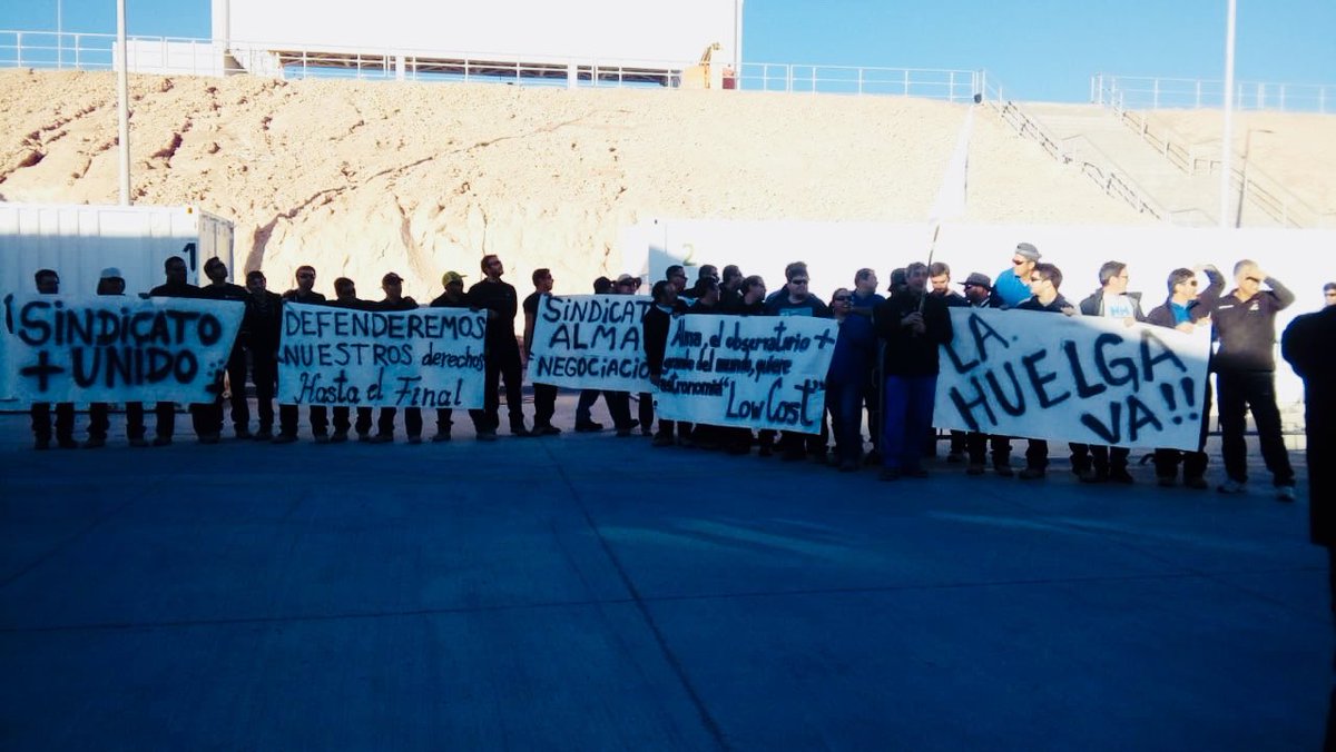 Hoy hay asamblea a las 20 hrs. en el OFS y mañana en horario de almuerzo asamblea en Santiago. ¡Los esperamos a todos! ¡Sindicato unido! #MiramosAltoCreamosCambios #NegociaciónColectiva2018