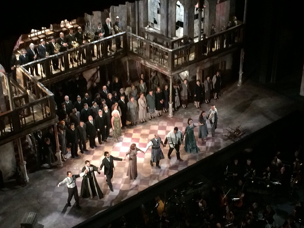 line_ptt's tweet photo. Magnifique #nabucco à l’@OONMLR hier soir dans un @le_corum rempli ! Viva Verdi, e bravo tutti ! https://t.co/KSboNdf14g