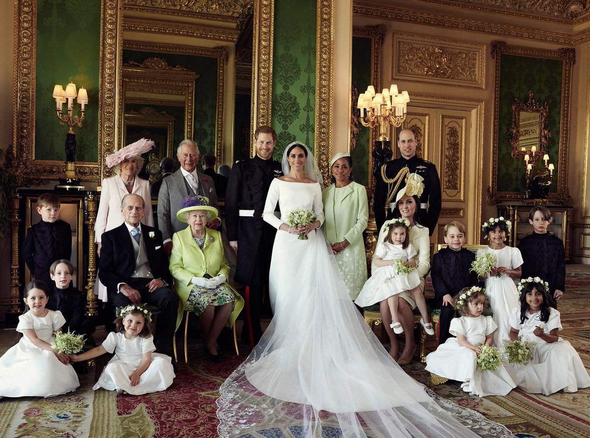 TimesPictures's tweet photo. Official wedding photographs released by the Duke and Duchess of Sussex showing Prince Harry, Duke of Sussex and his wife Meghan, Duchess of Sussex in the Green Drawing Room of Windsor Castle . Pictures by Alexi Lubomirski 
#RoyalWedding #meghanharry #RoyalWedding2018 https://t.co/Dqz9WyLbks