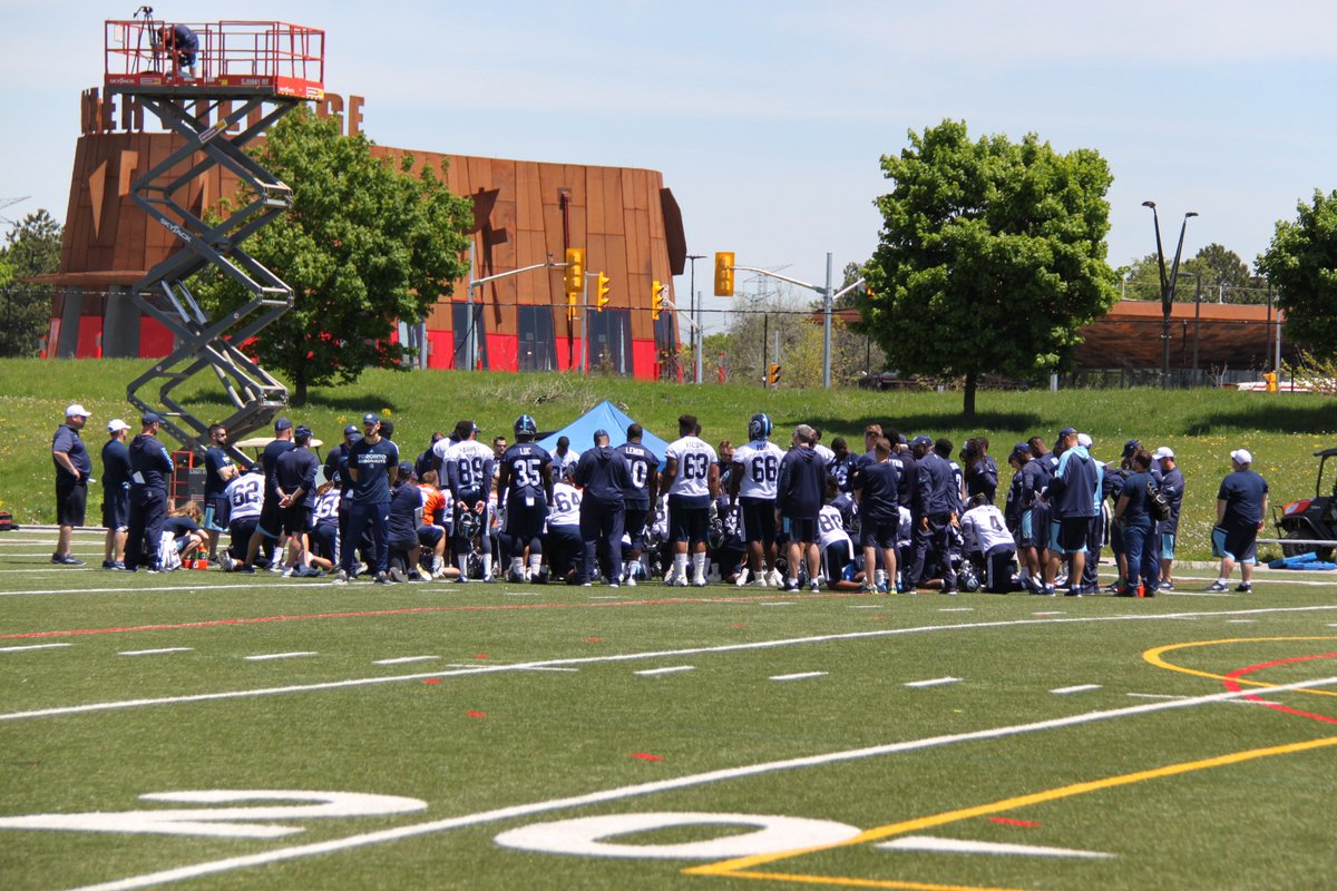 TorontoArgos's tweet photo. 8️⃣4️⃣ Players in Camp

Argos announce 2018 #CFLTC Roster

🗞 » https://t.co/qXtwj7hsik

#PullTogether https://t.co/YKPcjBrM64