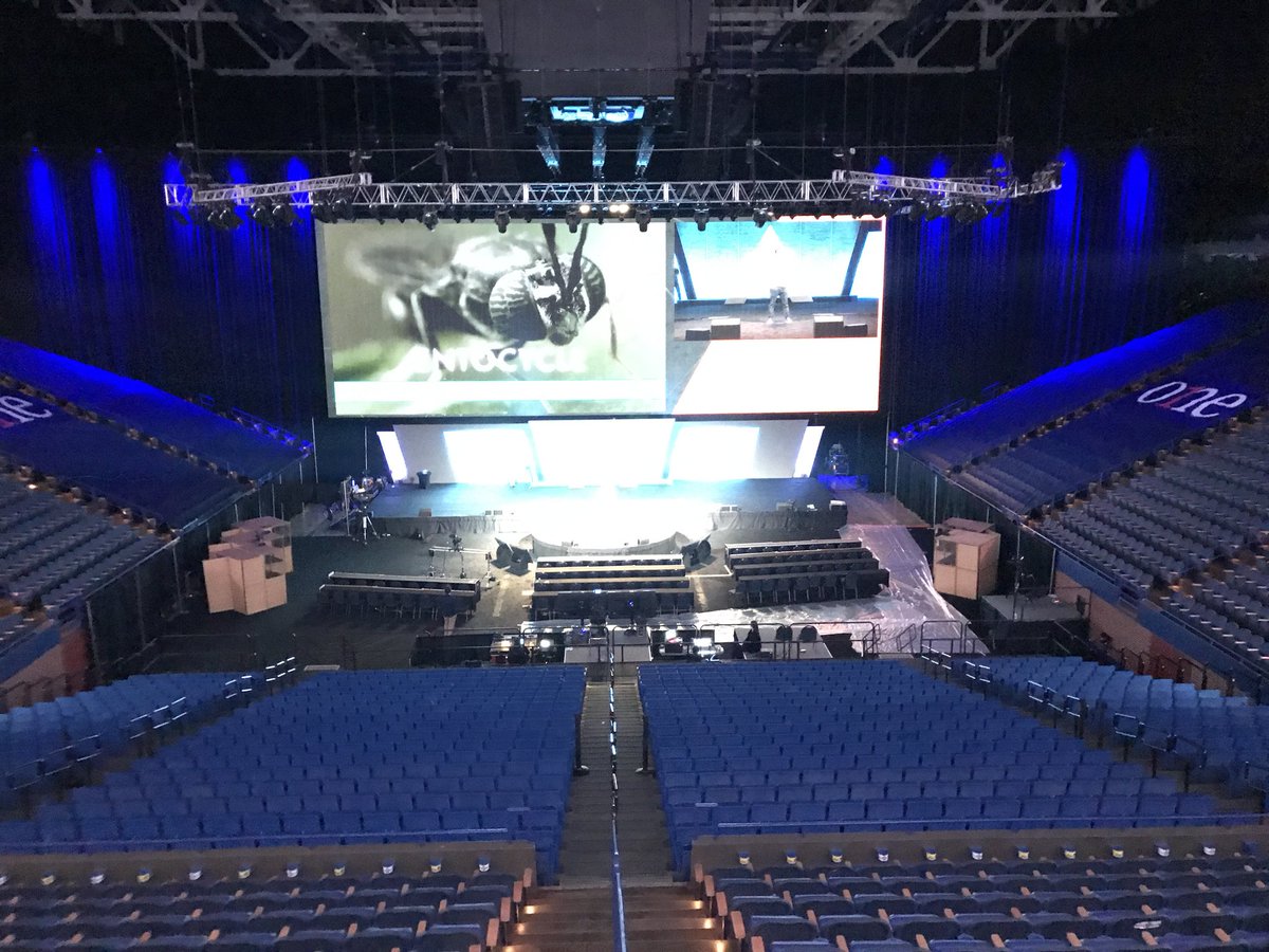 pwlsh's tweet photo. Final pitch practice before Pearse Lyons Accelerator on main stage tomorrow morning @Alltech #ONE2018 #agtech https://t.co/ncOwb5HUSF