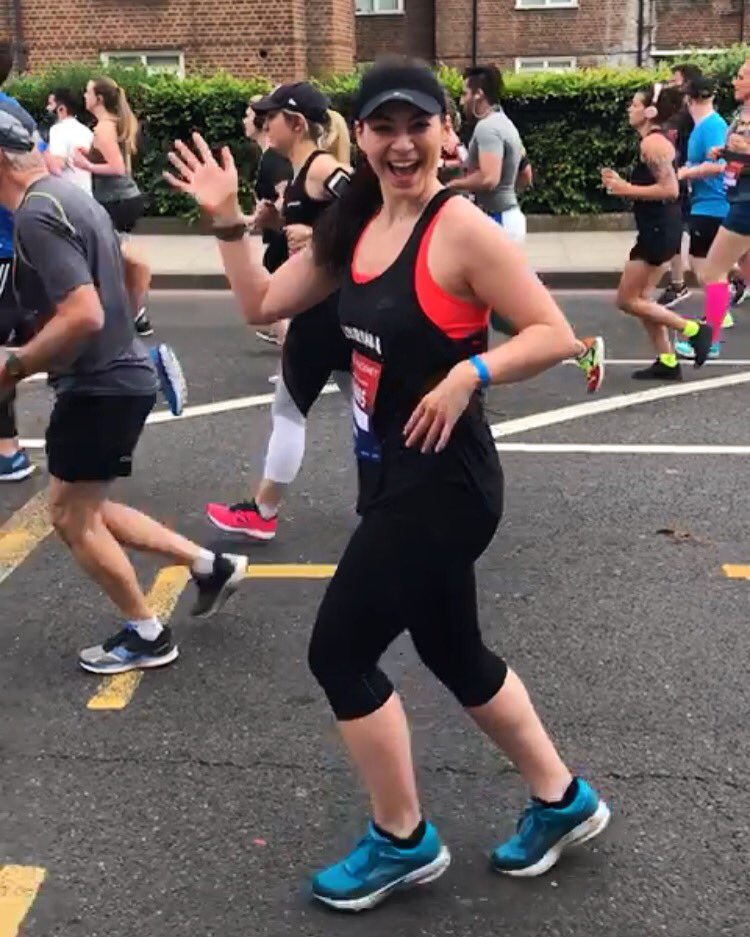 fabsab5's tweet image. The atmosphere at yesterday’s @Virgin_Sport #HackneyHalf was so fantastic! The people who came out to support made the race one of my favourites 🙌🏼 #justkeepsmiling instagram.com/p/BjDjxMWghDu/