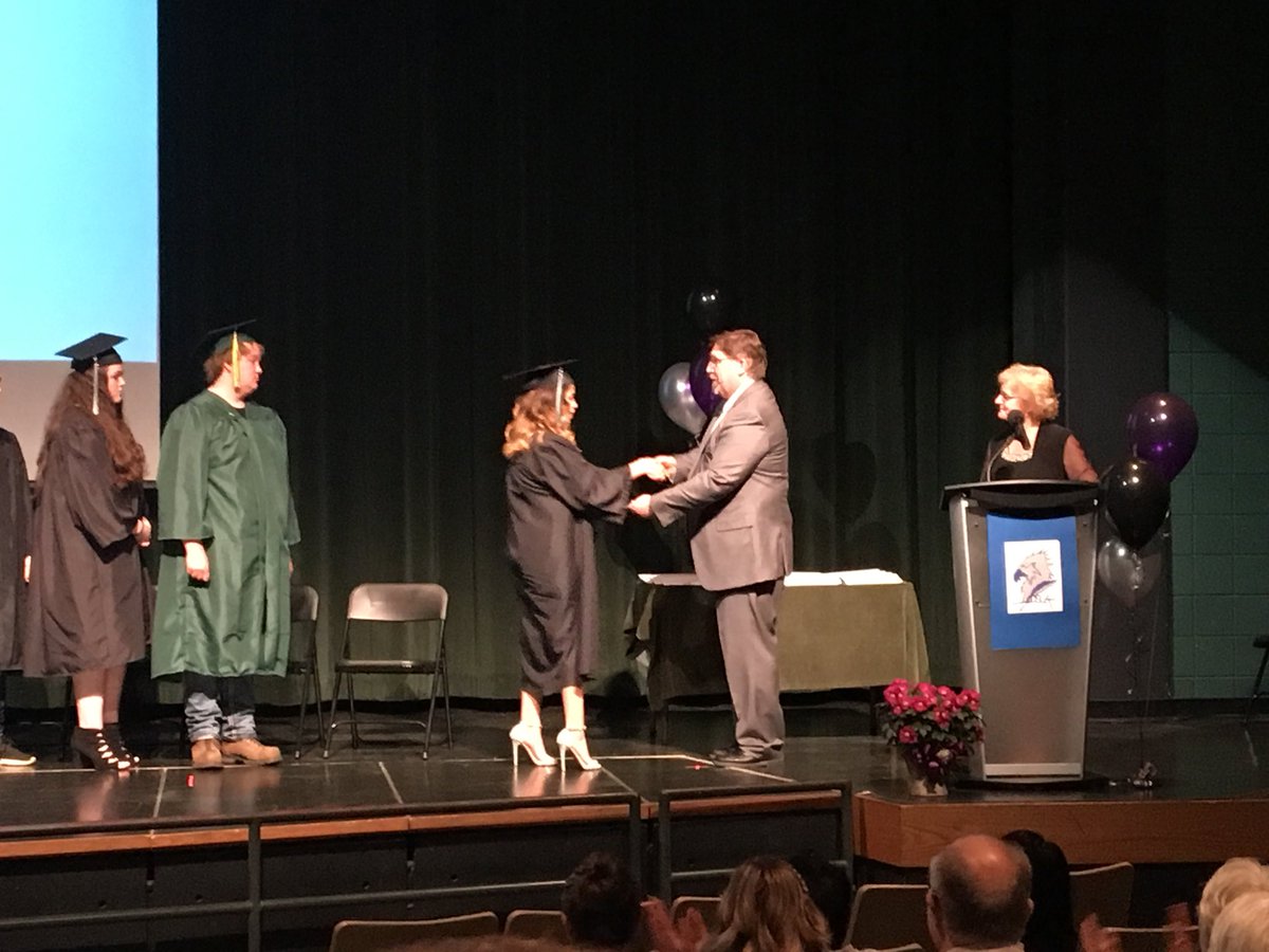 MD4BDUSD's tweet photo. Special night in #BDUSD!  We graduate one of our largest classes ever at DSLA 😃. Great work grads, staff and families. 👍 https://t.co/ZQUQRi34Z2
