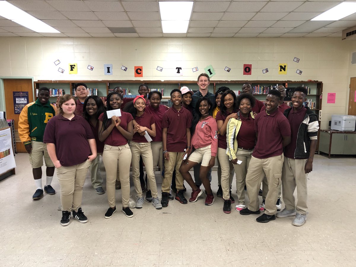 NickBrownCO's tweet photo. I love these students!
Can’t believe it has been three years since we last saw each other.
I have high hopes for them.
#MondayMotivation #Ruleville https://t.co/Yy1NlvpGUo