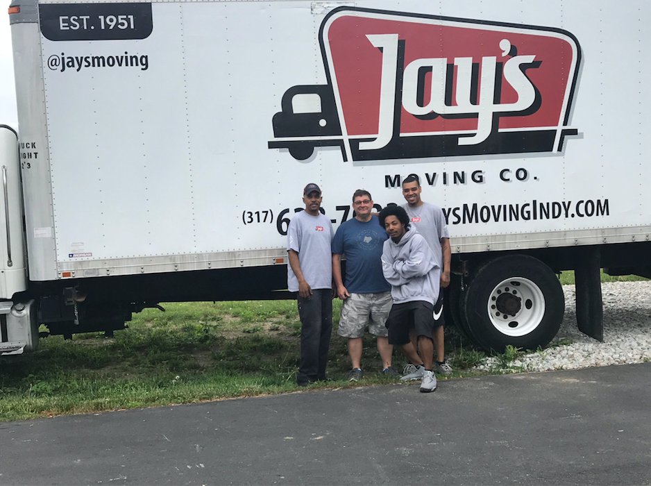 JaysMoving's tweet photo. Thank you to all our customers who trust us with their moves and let us help them get to their new homes. Sometimes we love to celebrate with pictures! #moving https://t.co/o3OBMM855y