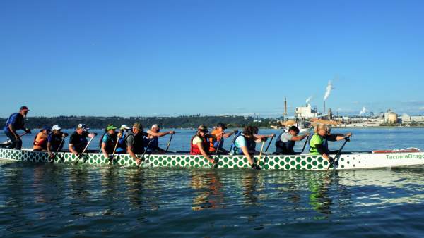 TTownDragonBoat's tweet photo. If #RainierDragonBoatFestival inspired you to paddle #dragonboat, join us forpractice! We practice on Mon &amp; Wed from 6-7 pm, Sat from 8:30 - 10 am &amp; Sun from 4:30 - 5:30 pm, leaving from Johnn's Dock. Your 1st three practices are free! https://t.co/P5tfkgBJfq #Tacoma #SouthSound https://t.co/85DE8DwleW