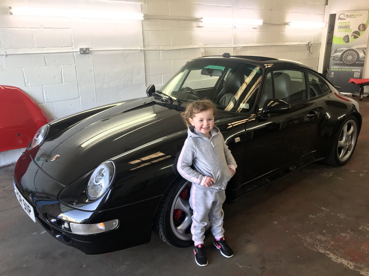 SealProtectCC's tweet photo. She loves a Porsche #porsche #detailing #detailersfuel #classiccars #black #gloss #ceramic #autobead #paintcorrection #detailingkent https://t.co/lbnnNhMpSX