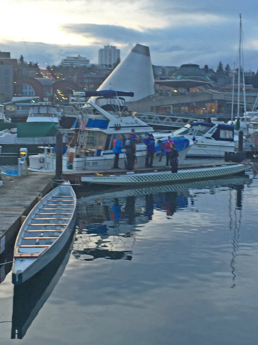 TTownDragonBoat's tweet photo. If #RainierDragonBoatFestival inspired you to paddle #dragonboat, join us forpractice! We practice on Mon &amp; Wed from 6-7 pm, Sat from 8:30 - 10 am &amp; Sun from 4:30 - 5:30 pm, leaving from Johnn's Dock. Your 1st three practices are free! https://t.co/P5tfkgBJfq #Tacoma #SouthSound https://t.co/85DE8DwleW