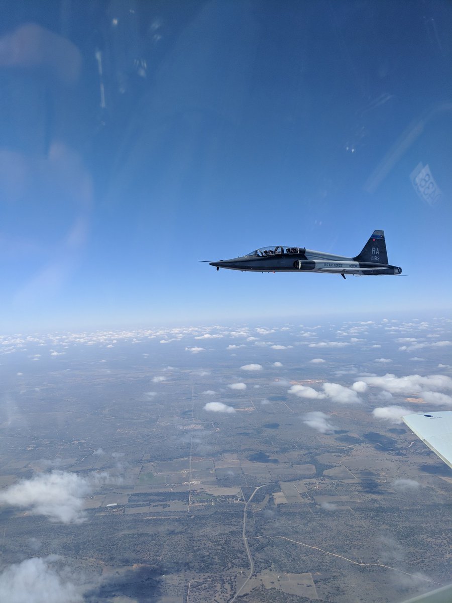 CDanielB14's tweet photo. Awesome opportunity I was given this past February! Incentive flight in a T-38 with the 435th Fighter Training Squadron at Randalph AFB in San Antonio. https://t.co/70o8UhC4od